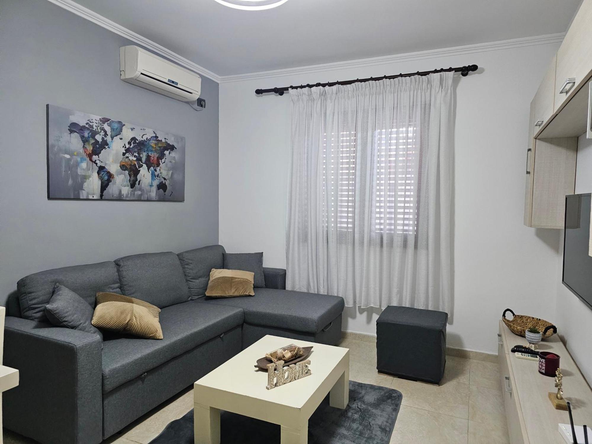 Wanderlust Tirana 2 Apartment Bagian luar foto